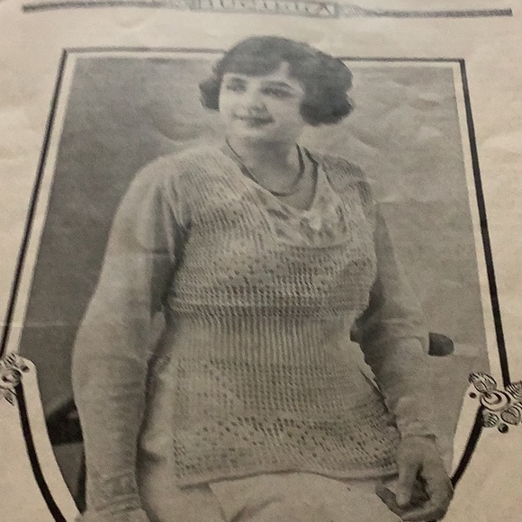 Bear brand  knitting book circa 1914 - Picture 5 of 9